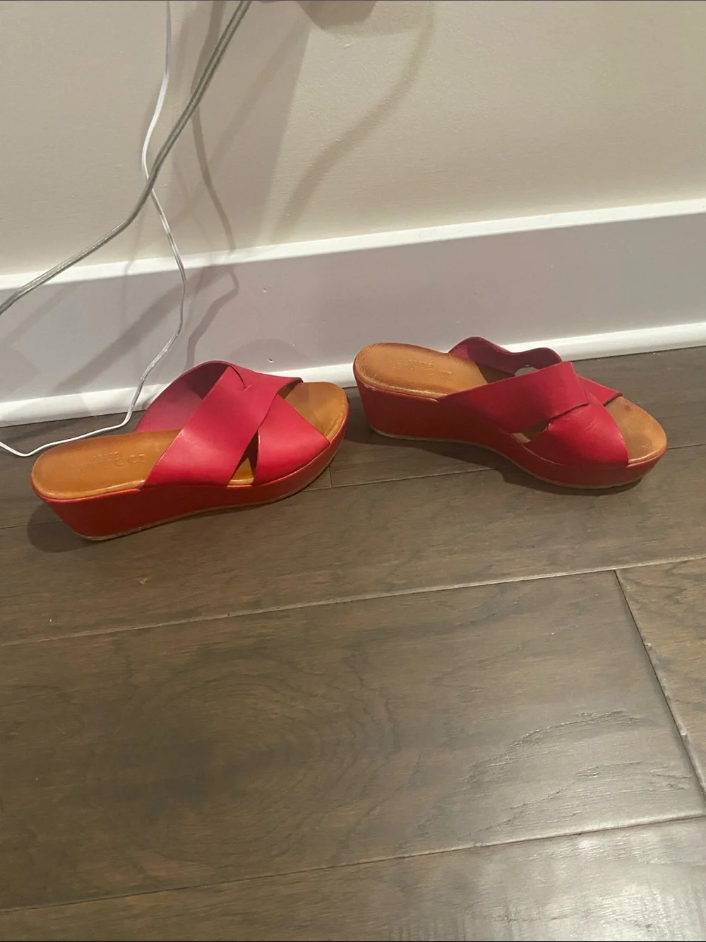 Sesto Meucci Red Leather Crisscross Slide Platforms
